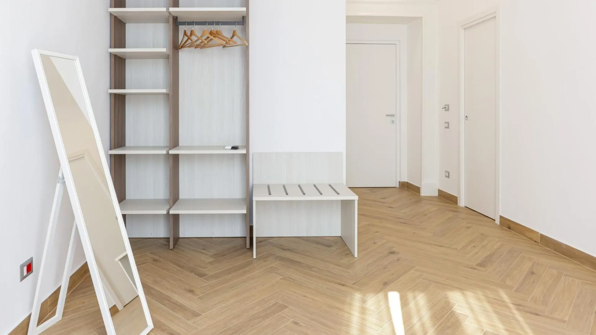Apartment Pessina 90 Rooms Naples