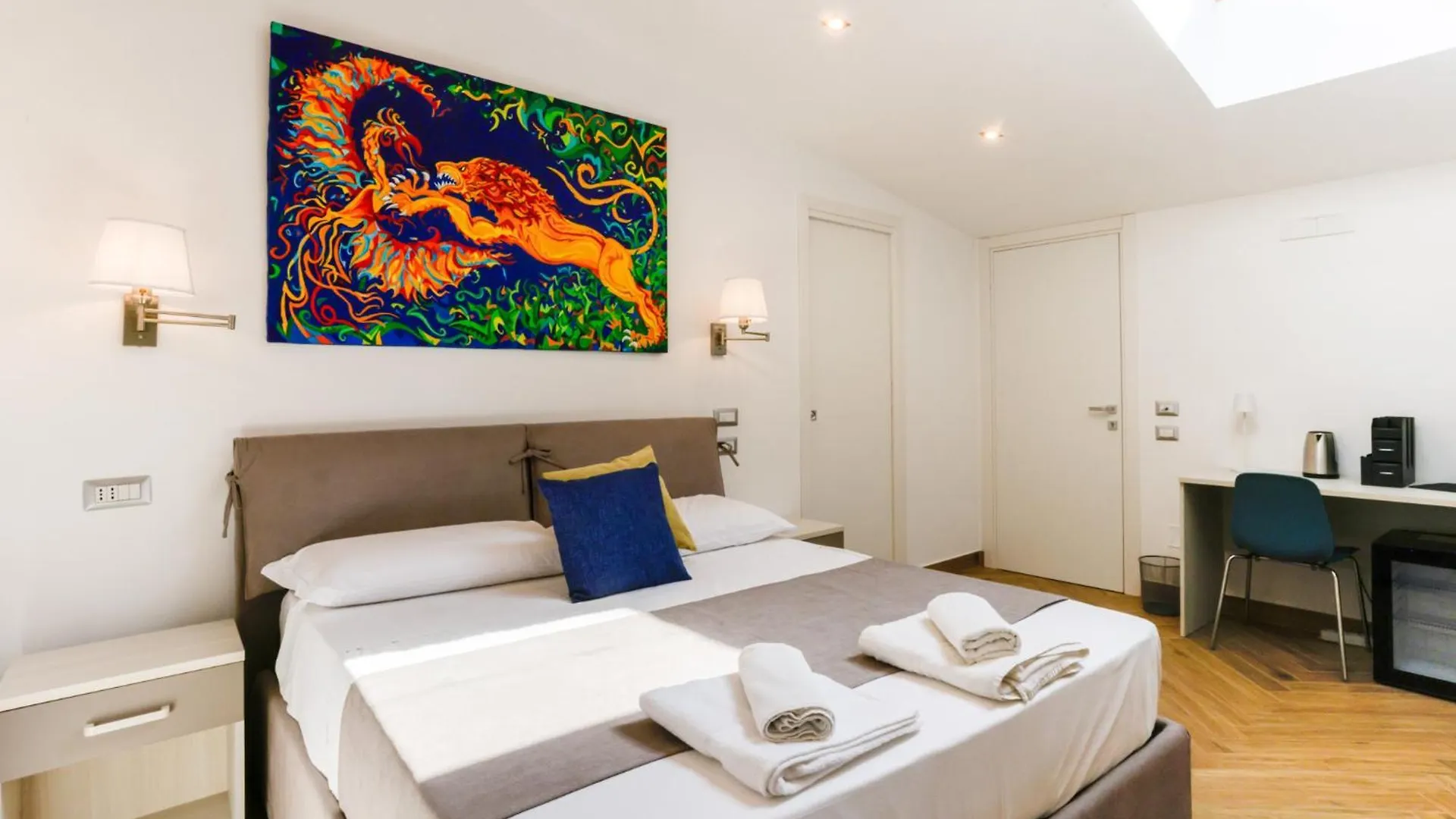 Pessina 90 Rooms Naples 0*,  Italy