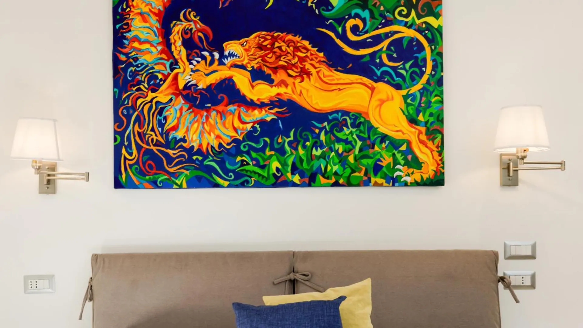 Pessina 90 Rooms Naples 0*,