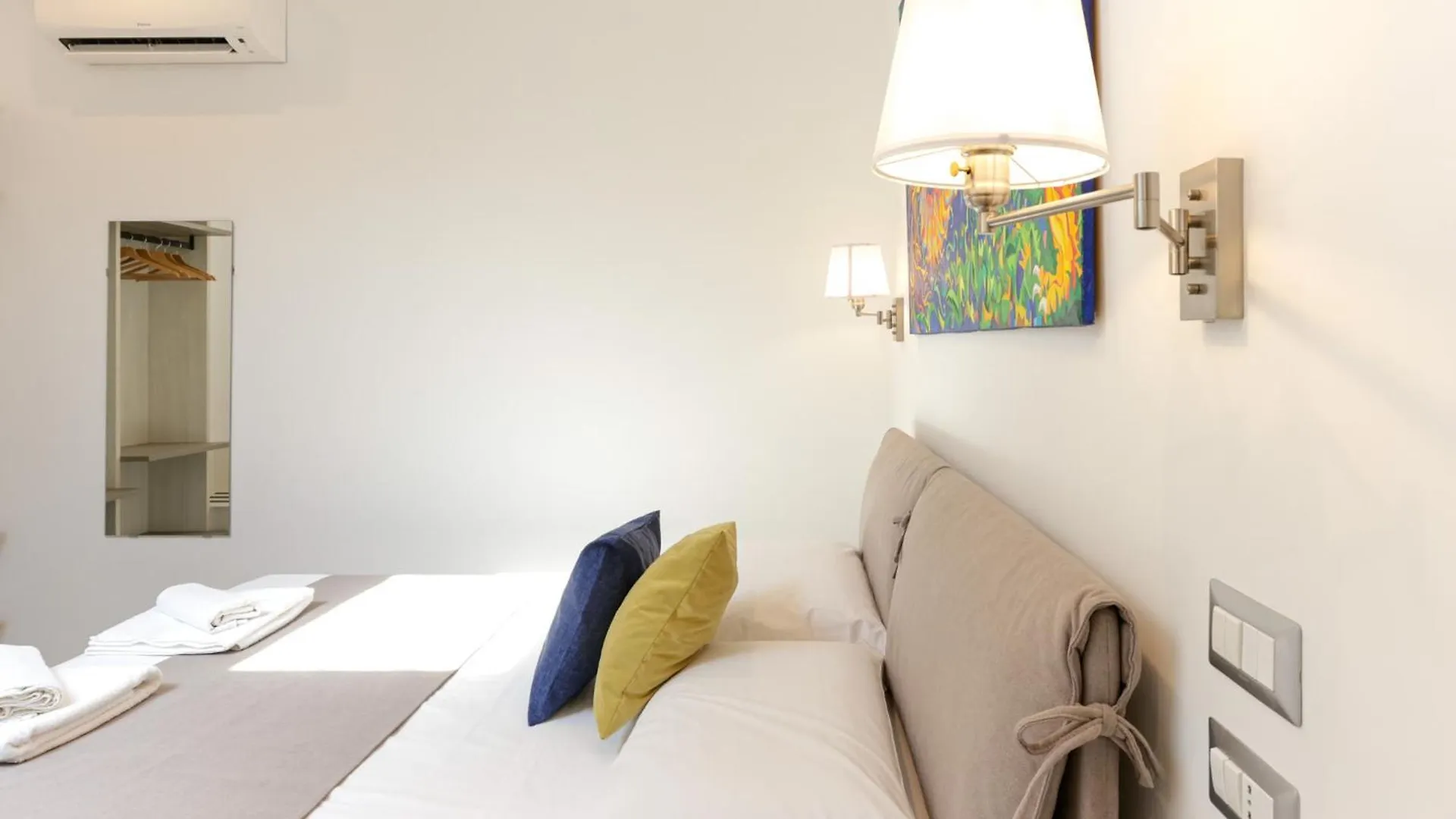 Apartmán Pessina 90 Rooms Neapol